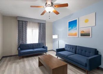 Days Inn by Wyndham Coffeyville hotel thumbnail 7