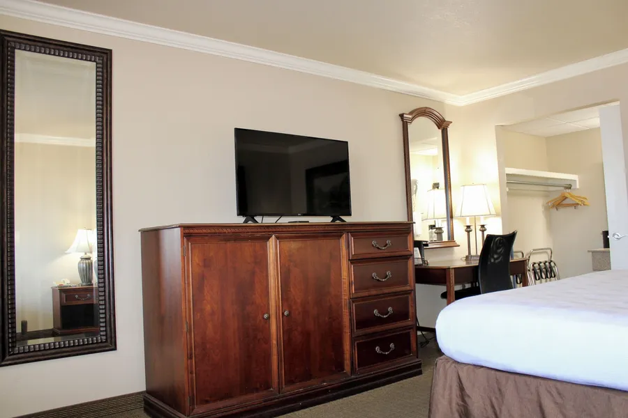 Baymont by Wyndham McAlester Hwy 69 hotel detail image 6