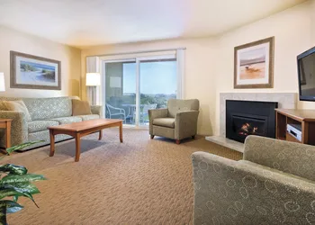 WorldMark Surfside Inn hotel thumbnail 8