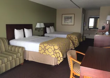 Baymont by Wyndham Terrell hotel thumbnail 5