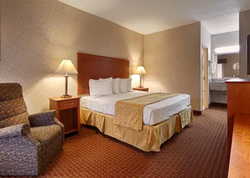 Baymont by Wyndham Franklin hotel thumbnail 7