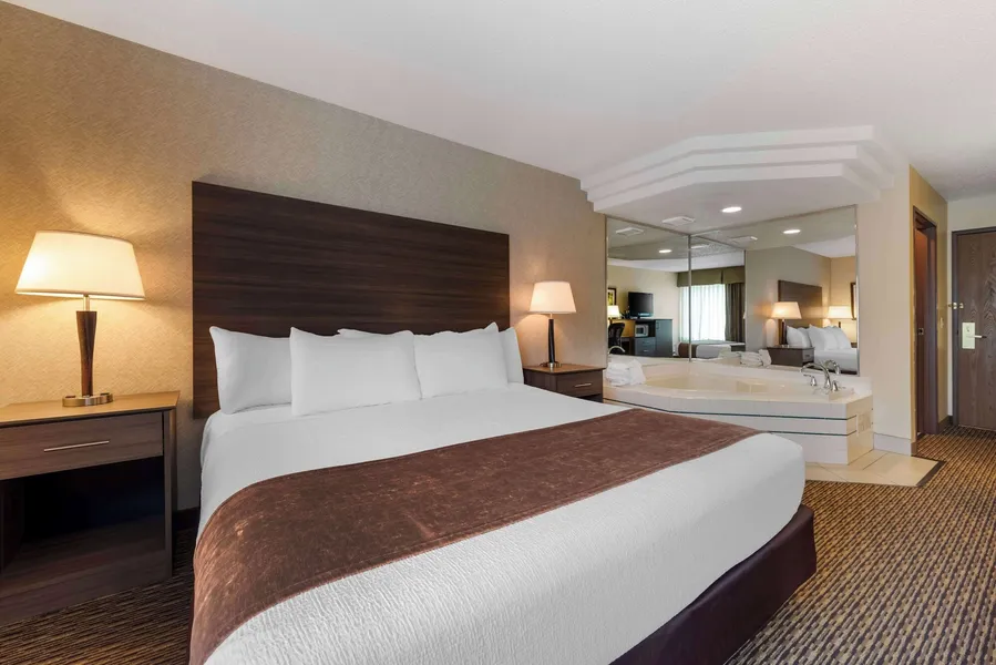 Best Western Spooner Riverplace hotel detail image 6
