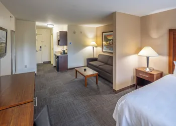 Akwesasne Mohawk Casino Resort and Players Inn hotel thumbnail 6