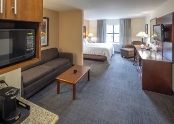 Akwesasne Mohawk Casino Resort and Players Inn hotel thumbnail 7