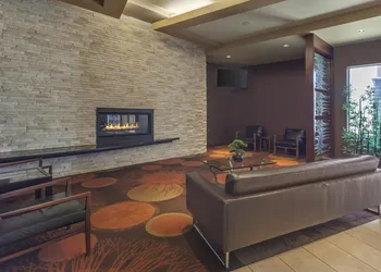 Best Western Cold Lake Inn hotel thumbnail 2