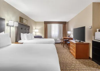 Best Western Cold Lake Inn hotel thumbnail 6