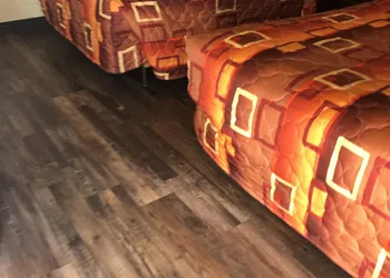 Economy Inn hotel thumbnail 6