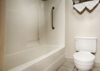 Best Western Paris Inn hotel thumbnail 8