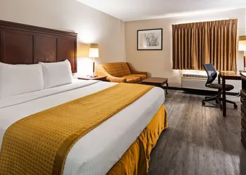 SureStay Hotel by Best Western Orange hotel thumbnail 8