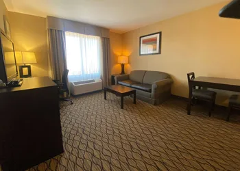 Wingate by Wyndham Fort Saskatchewan hotel thumbnail 6