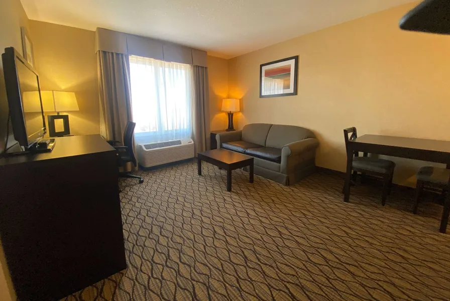 Wingate by Wyndham Fort Saskatchewan hotel detail image 6