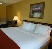 Holiday Inn Express Hotel & Suites Hazard by IHG hotel detail image 5