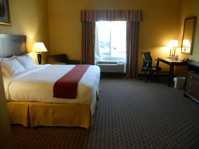 Holiday Inn Express Hotel & Suites Hazard by IHG hotel detail image 6