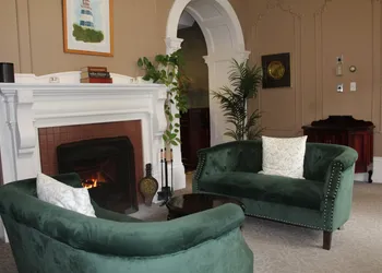 Westover Inn hotel thumbnail 3