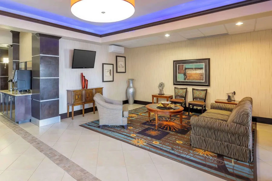 Best Western Plus Midland Suites hotel detail image 2