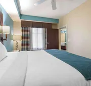 Best Western Plus Midland Suites hotel detail image 7