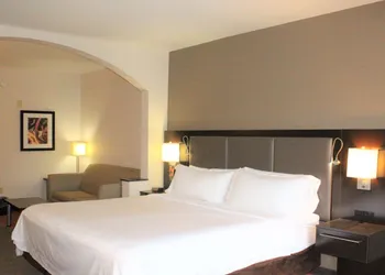 Holiday Inn Express Hotel & Suites Rockingham by IHG hotel thumbnail 5