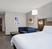 Holiday Inn Express & Suites Terre Haute by IHG hotel detail image 7