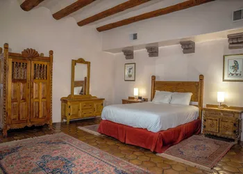 The Inn at the Delta hotel thumbnail 4