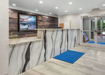 SureStay Plus by Best Western Benbrook Fort Worth hotel thumbnail 4