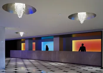 Fontainebleau Miami Beach hotel thumbnail 3