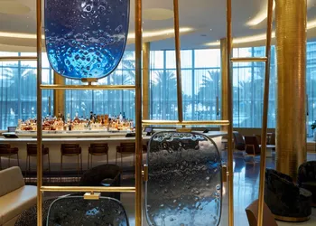 Fontainebleau Miami Beach hotel thumbnail 6