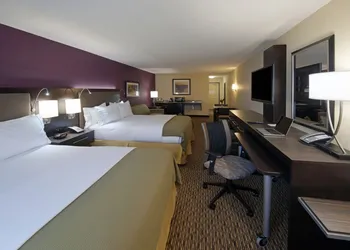 Holiday Inn Express Hotel & Suites Clearfield by IHG hotel thumbnail 2