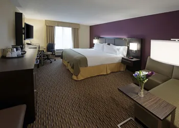 Holiday Inn Express Hotel & Suites Clearfield by IHG hotel thumbnail 4