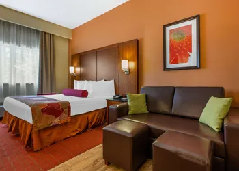 Best Western Plus Georgetown Corporate Center Hotel hotel thumbnail 6
