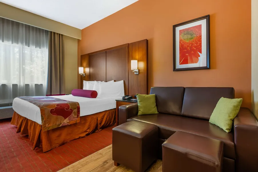 Best Western Plus Georgetown Corporate Center Hotel hotel detail image 6