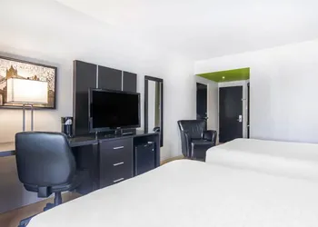 Travelodge by Wyndham Trois-Rivieres hotel thumbnail 7