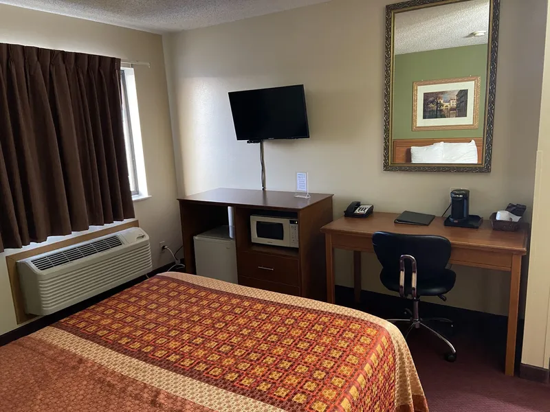 Heartland Hotel and Suites hotel detail image 6