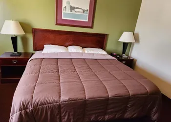 Heartland Hotel and Suites hotel thumbnail 7