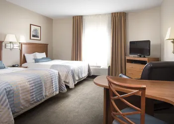 Candlewood Suites La Crosse N by IHG hotel thumbnail 6