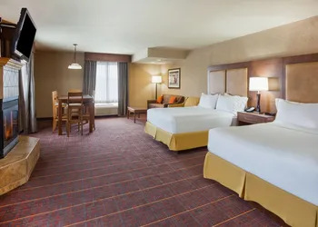 Holiday Inn Express Hotel & Suites Brainerd-Baxter by IHG hotel thumbnail 4