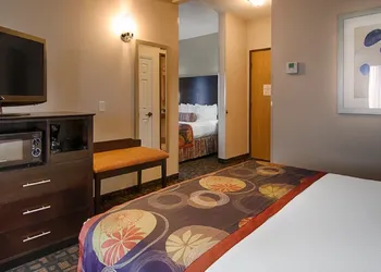 Best Western Plover-Stevens Point Hotel & Conference Center hotel thumbnail 7