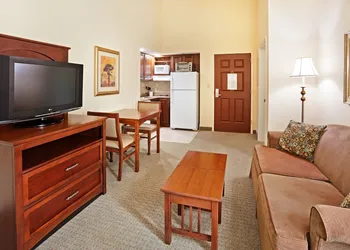 Staybridge Suites Oak Ridge by IHG hotel thumbnail 2