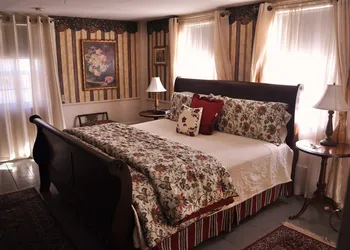 Colby Hill Inn hotel thumbnail 4