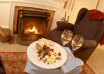 Colby Hill Inn hotel thumbnail 5
