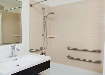MainStay Suites Wichita Northeast hotel thumbnail 7