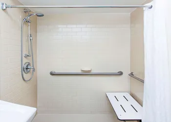 MainStay Suites Wichita Northeast hotel thumbnail 8