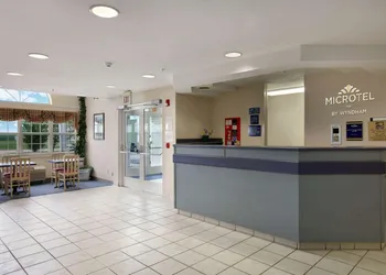 Microtel Inn by Wyndham Champaign hotel thumbnail 3