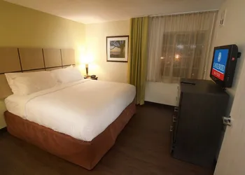 Candlewood Suites West Little Rock by IHG hotel thumbnail 8