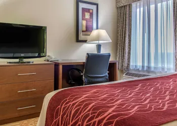 Quality Inn Jacksonville near I-72 hotel thumbnail 8