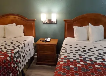 Stonewood Inn & Suites Carrollton - Smithfield hotel thumbnail 8
