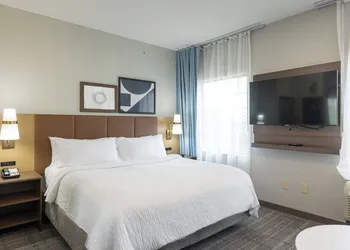 Staybridge Suites Bentonville-Rogers by IHG hotel thumbnail 6