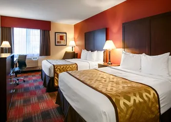 Best Western Dallas Inn & Suites hotel thumbnail 3