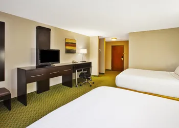 Holiday Inn Express & Suites Montpelier by IHG hotel thumbnail 6