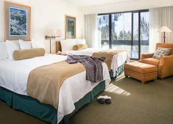 The Inn hotel thumbnail 5