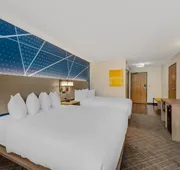 Comfort Inn River's Edge hotel detail image 3